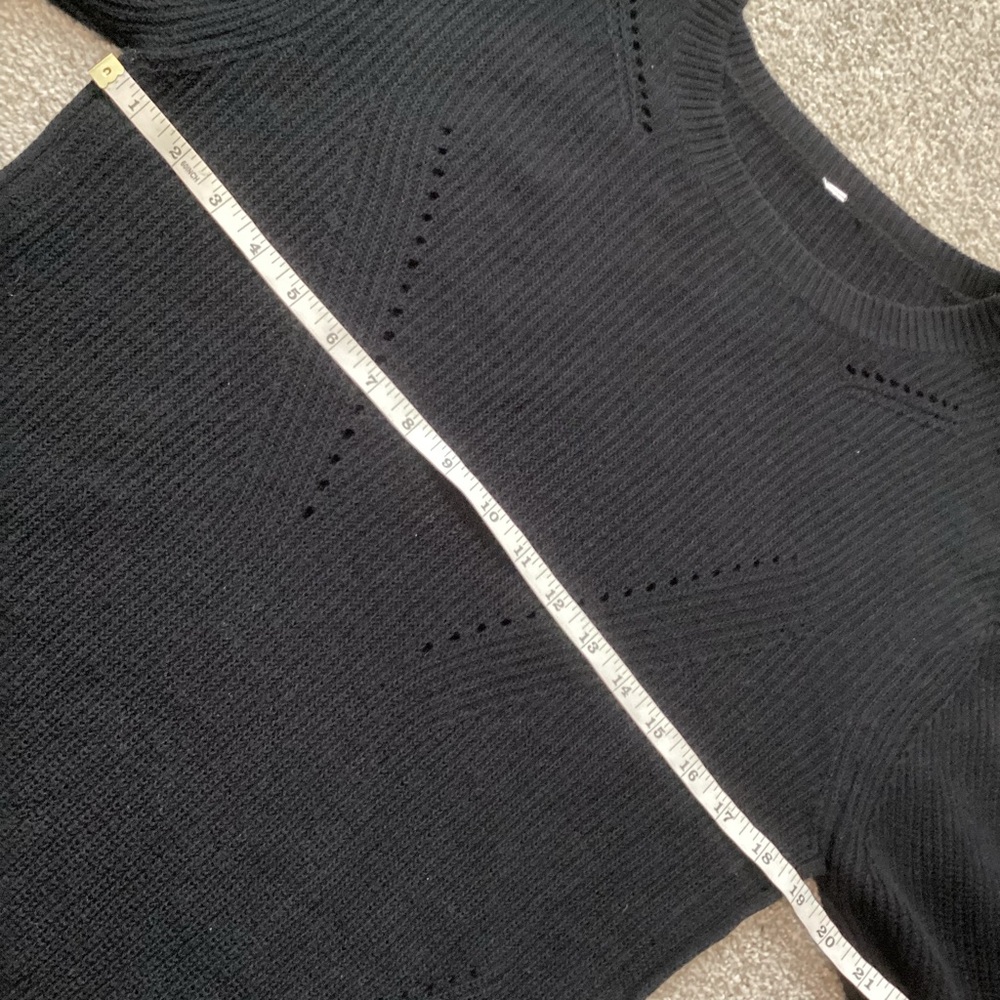 Lululemon Seva Sweater Black Merino Wool Slits Hi Lo 8 Medium - Picture 7 of 10